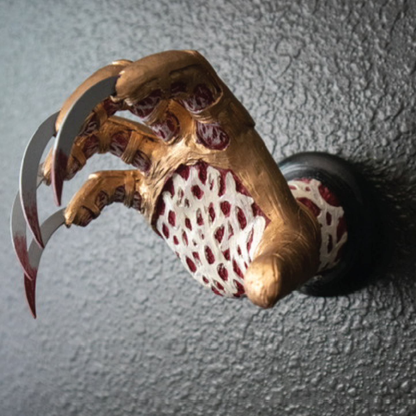 Freddy Krueger Hand Horror Decor Wall Mount