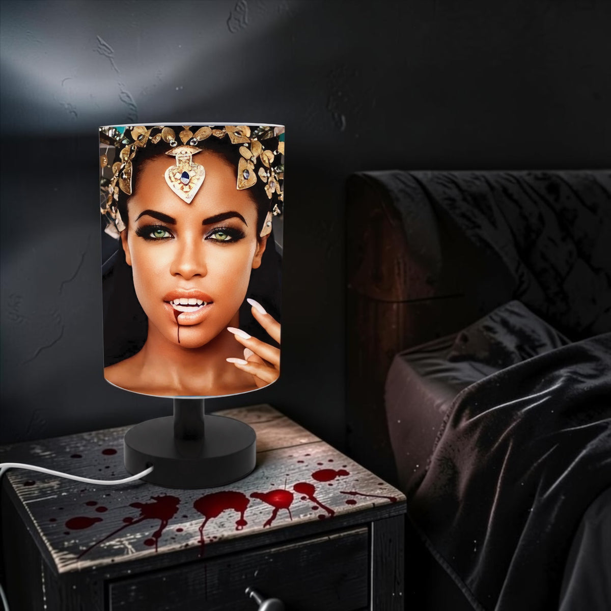 Queen of The Damned Table Lamp