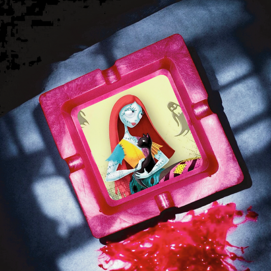 Sally Ashtray