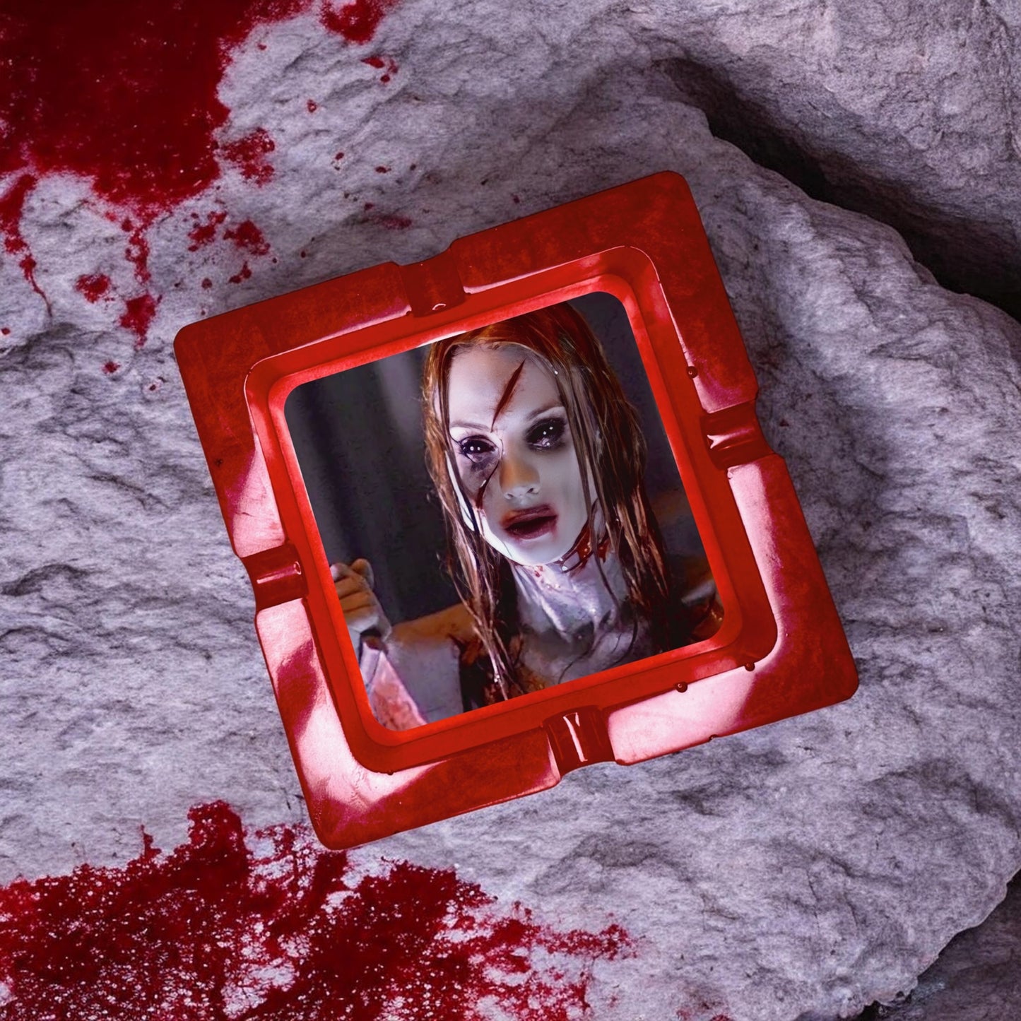 Thirteen Ghosts: The Angry Princess Ashtray